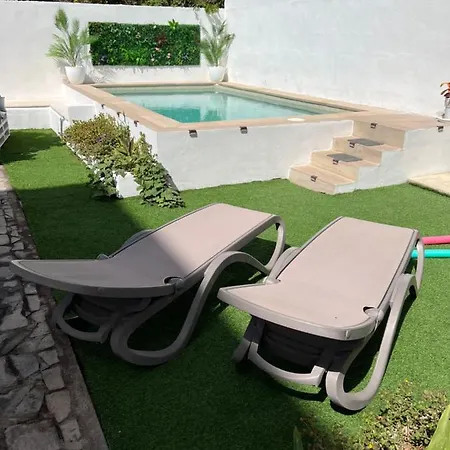 Semesterbostad Casa Maite Piscina Barbacoa. *